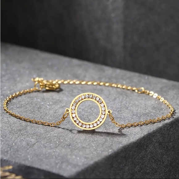 Gold Filled Cubic Zirconia Circle Eternal Bracelet - Picture 3 of 4